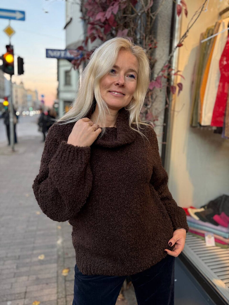 Džemperis ar augsto apkakli ar vilnu un alpaku dažādās krāsās Universāls izmērs